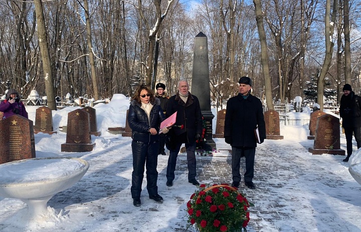 Мероприятие ко Дню защитника Отечества на Ваганьковском кладбище